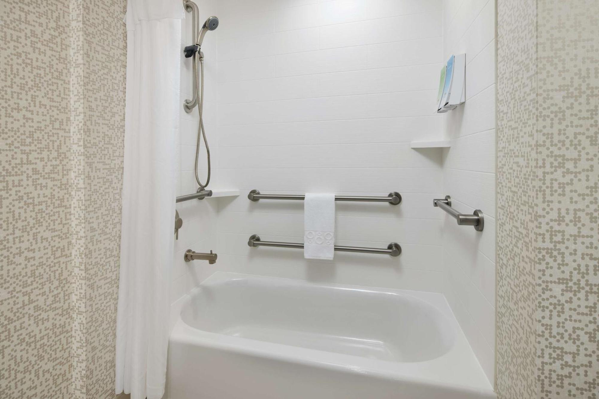 Home2 Suites By Hilton Stuart Eksteriør bilde